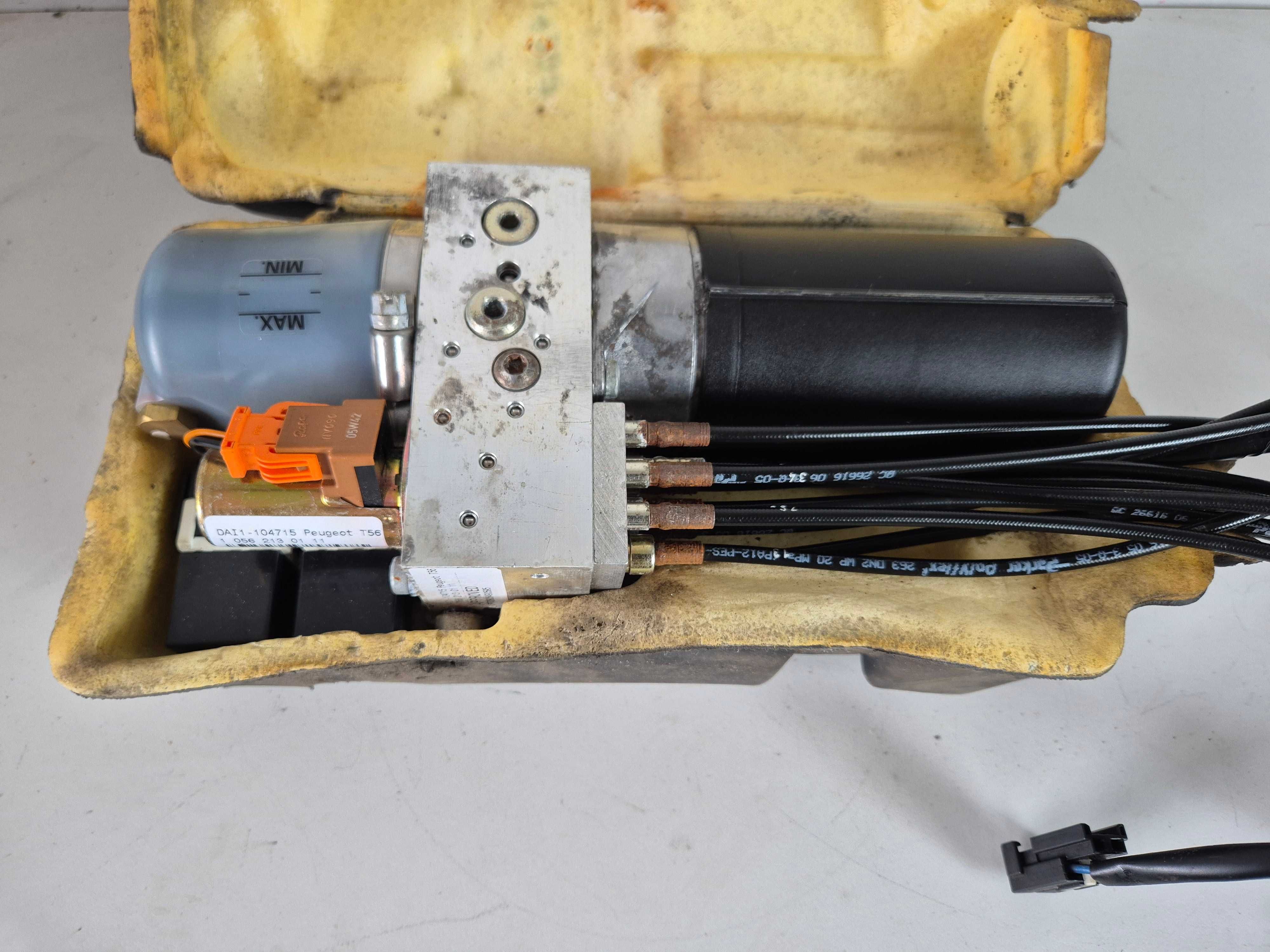 peugeot 307 cc cabrio pompa hydrauliczna dachu