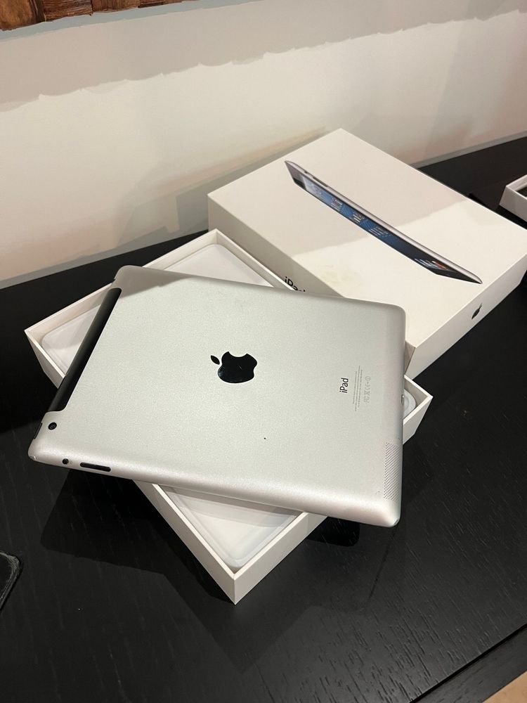 iPad 1ª geração a funcionar perfeitamente