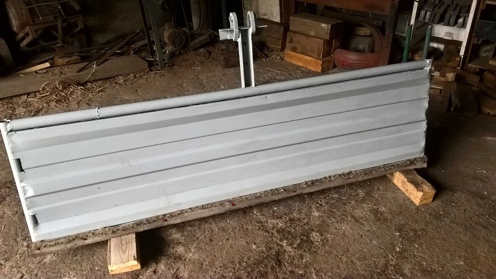 Zgarniacz  plug  do sniegu