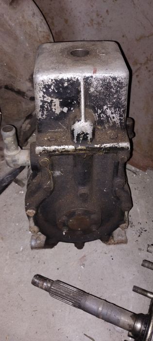 Компресор вакуумний рвн-20 зіл