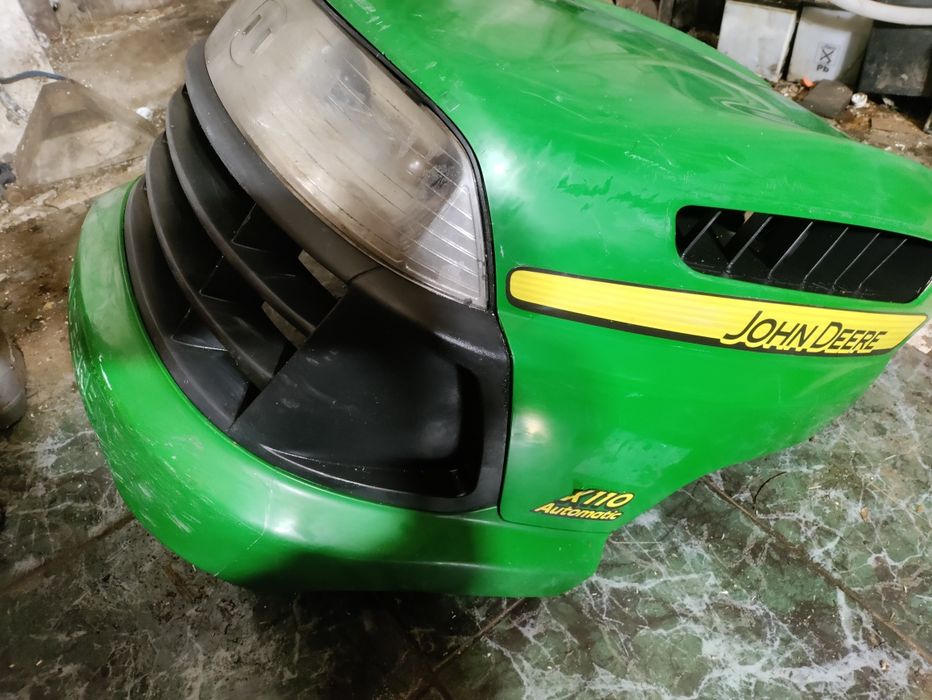 Maska John Deere x110 traktorek kosiarka