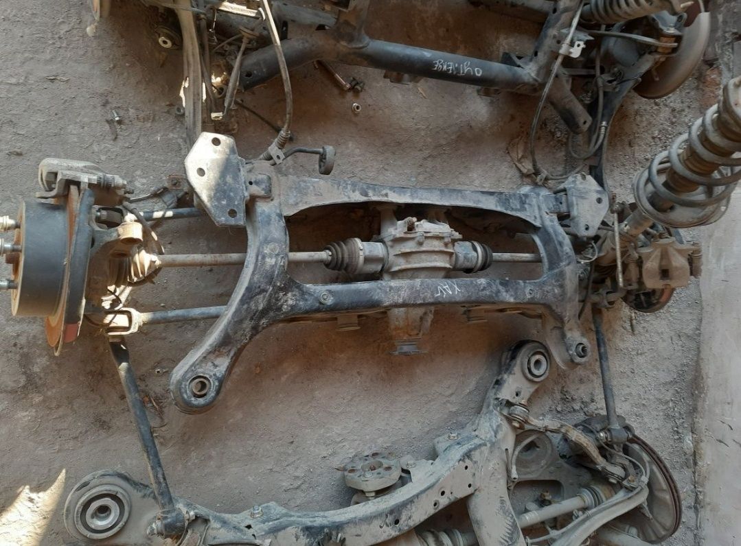 Подвеска Toyota Highlander задний подрамник