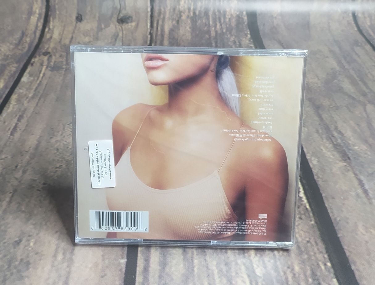 Ariana Grande - Sweetener - cd