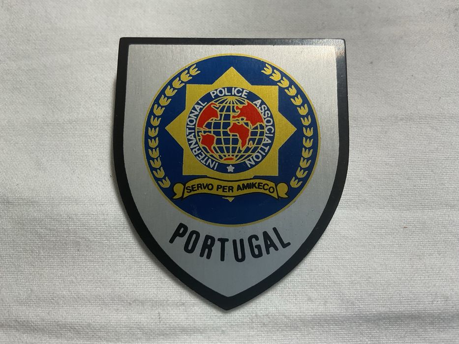 Crachá da International Police Association Portugal - Per Amikeco