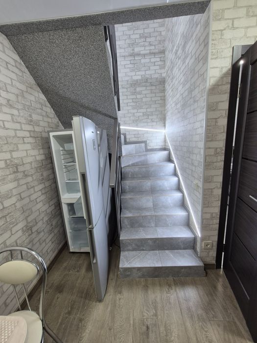 Сдам  1 к дом,р-н Черёмушки.