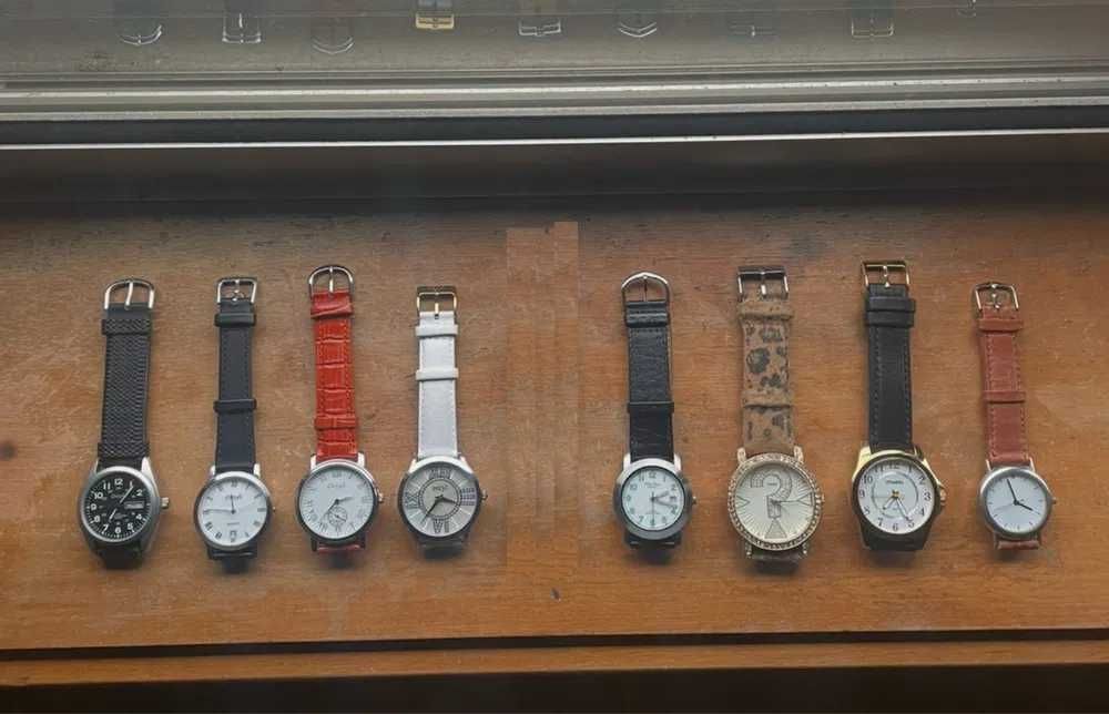 8 Relógios Varias marcas