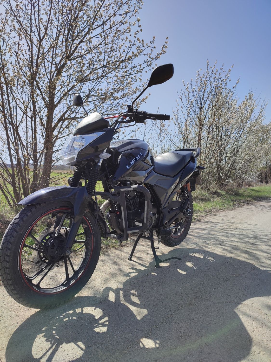 Продам Lifan CityR 200