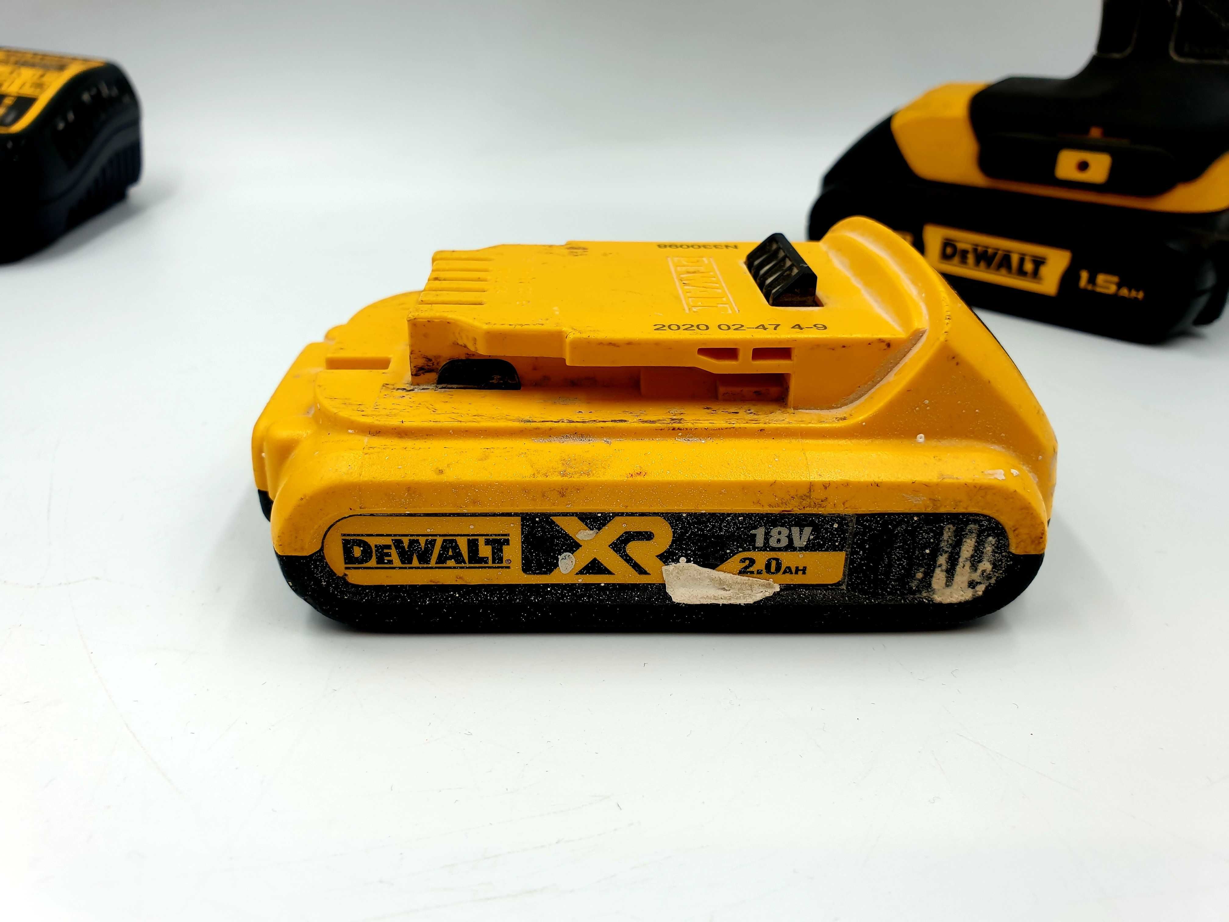 Wiertarko-wkrętarka DeWalt DCD771 + 3x bateria / Ładowarka / Walizka