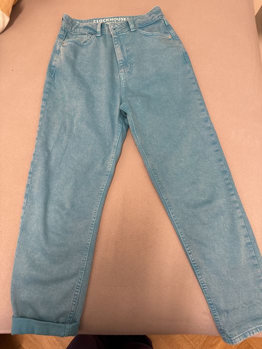 Джинсы для девушки