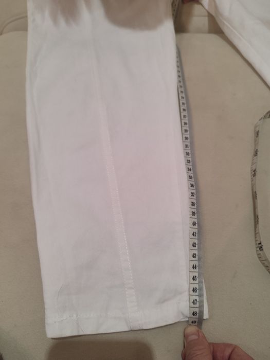 Білі штани дитячі