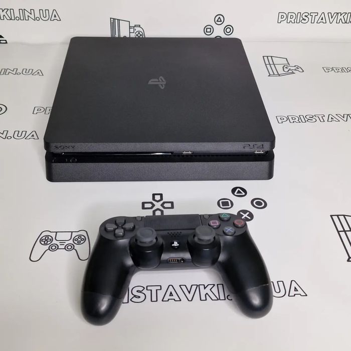 Ps4 slim 1 tb + 3 джойстика