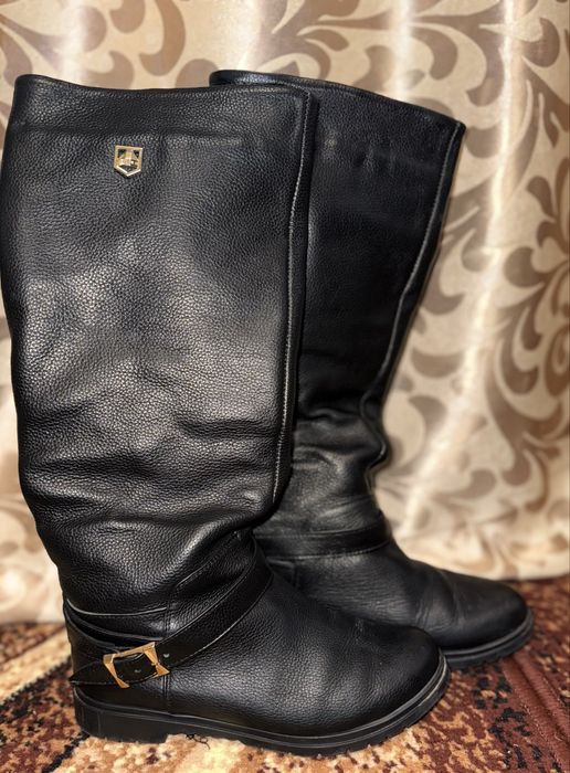 Жіночі зимові сапожки