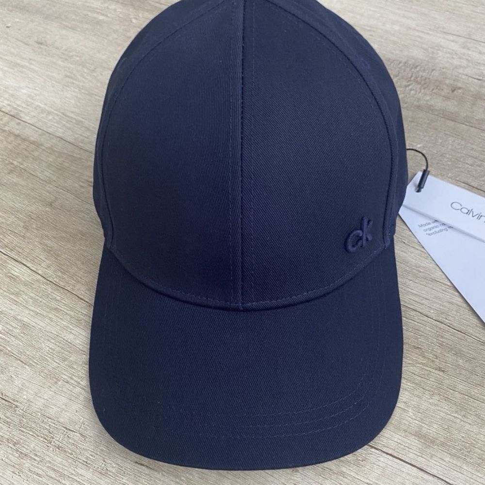 Кепка  Calvin Klein. Оригинал.