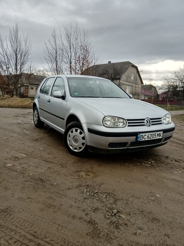 Продам авто Volkswagen golf