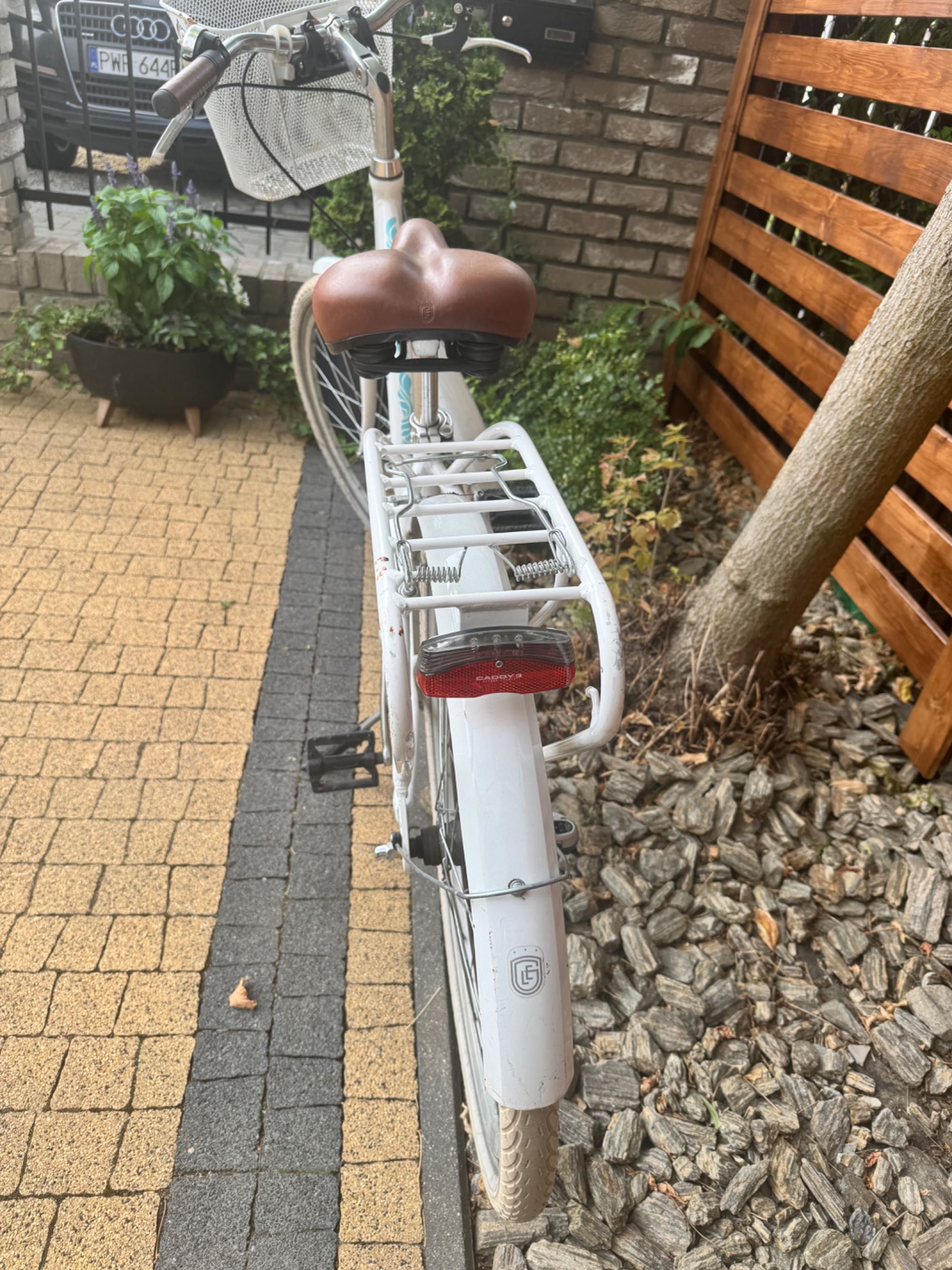 Rower LaGrand biały damski/ młodzieżowy