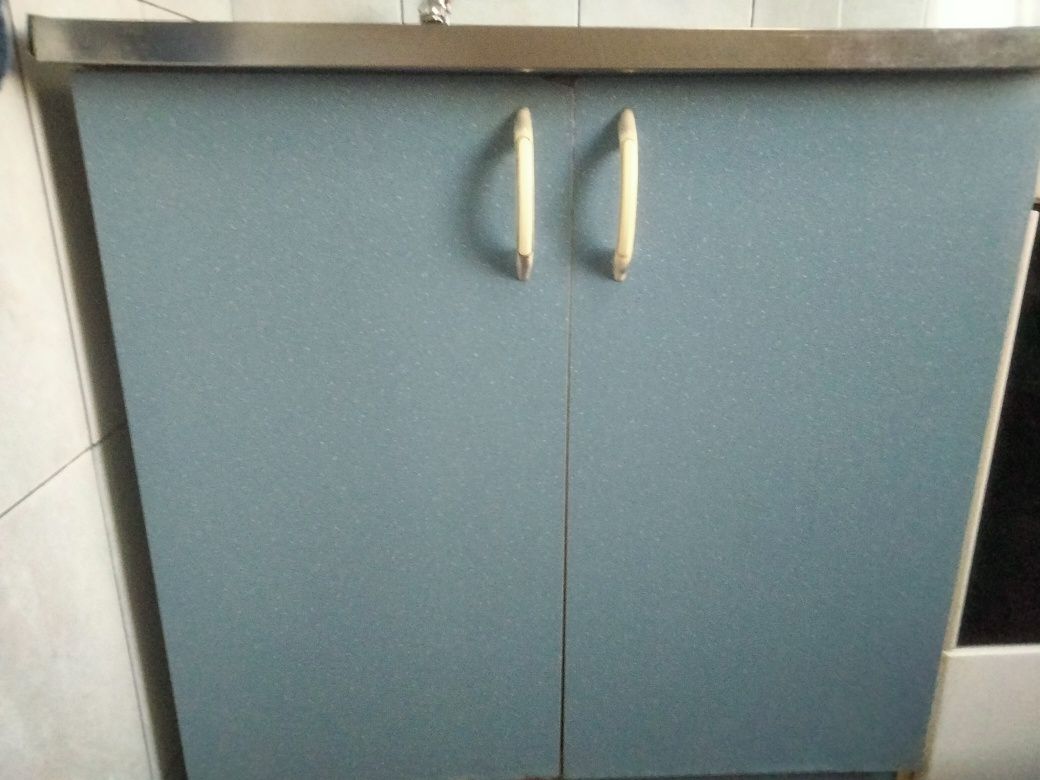 Кухня б/в в задовільному стані