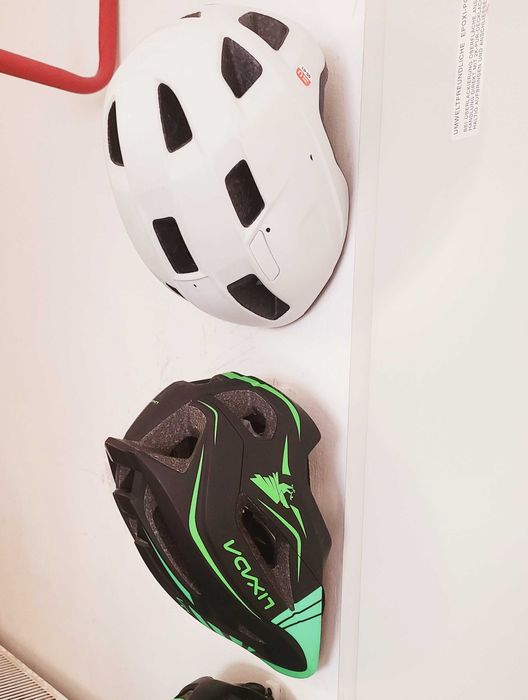 Wieszak na kask rowerowy / motocyklowy / mtb 4szt.