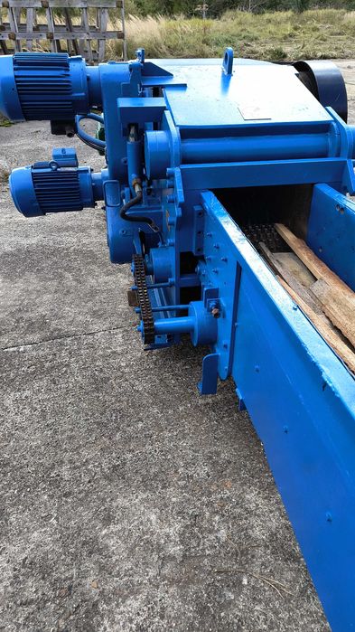 Rębak do zrzyn Klockner 160/400 , 2 wt+1, 55 kw