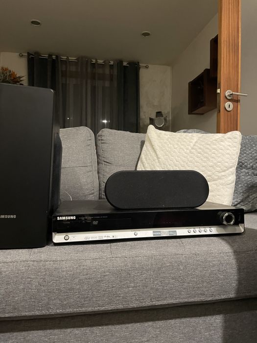 Sistema de som para sala