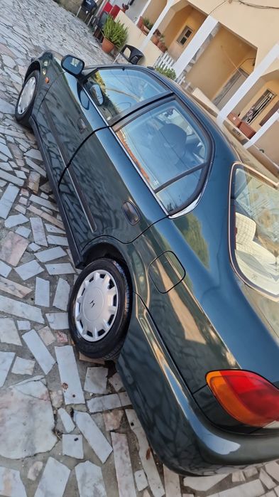 Vendo ou troco pr outro carro