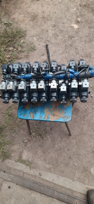 Електро росподільник CAPRONI