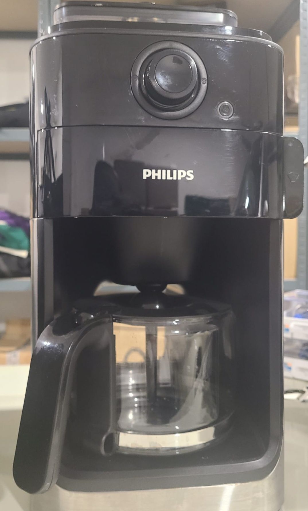 Máquina de café Philips Grind & Brew