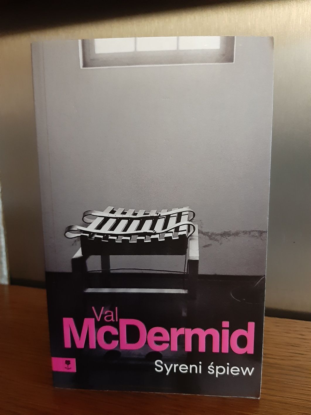 Syreni śpiew - Val McDermid