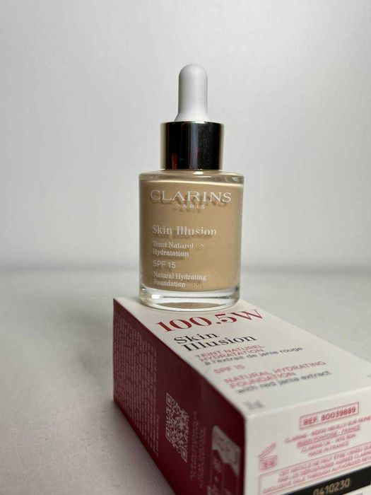 Тональна основа Clarins Skin Illusion