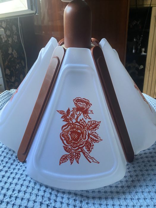 Унікальні люстри