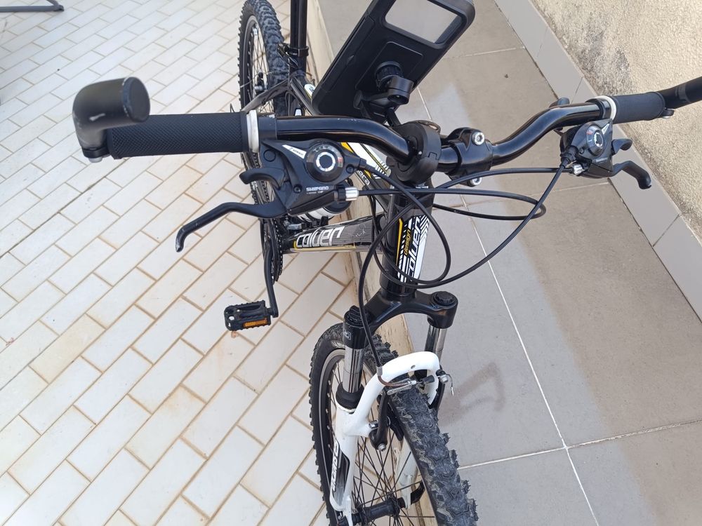 Bicicleta de marca coluer roda 26, 21 velocidades quadro em alumínio