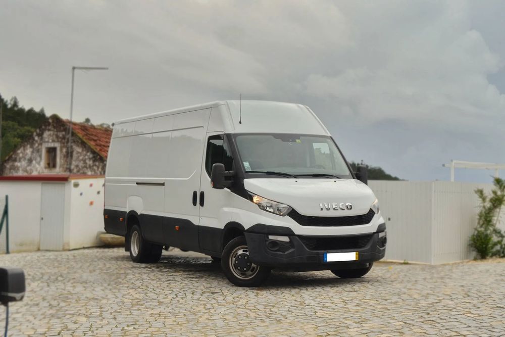 Iveco Daily 35C13 Rodado Duplo - IVA DEDUTÍVEL