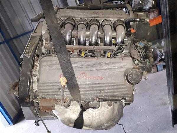 Motor Alfa Romeo 156 2.5 V6 190 cv   AR32401