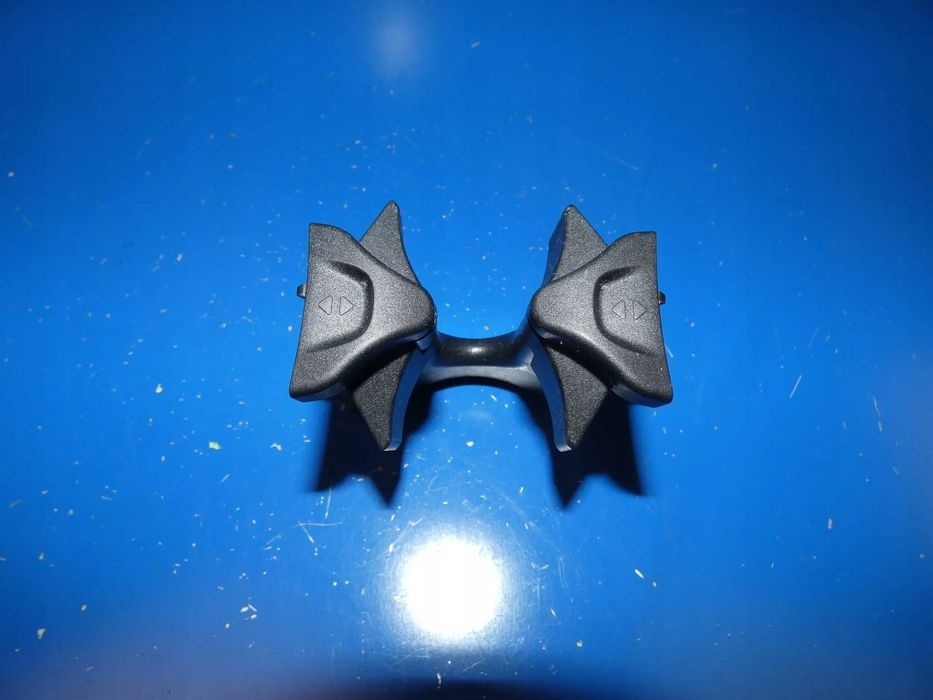 MERCEDES C KLASA W205 UCHWYT NA KUBEK MOCOWANIE