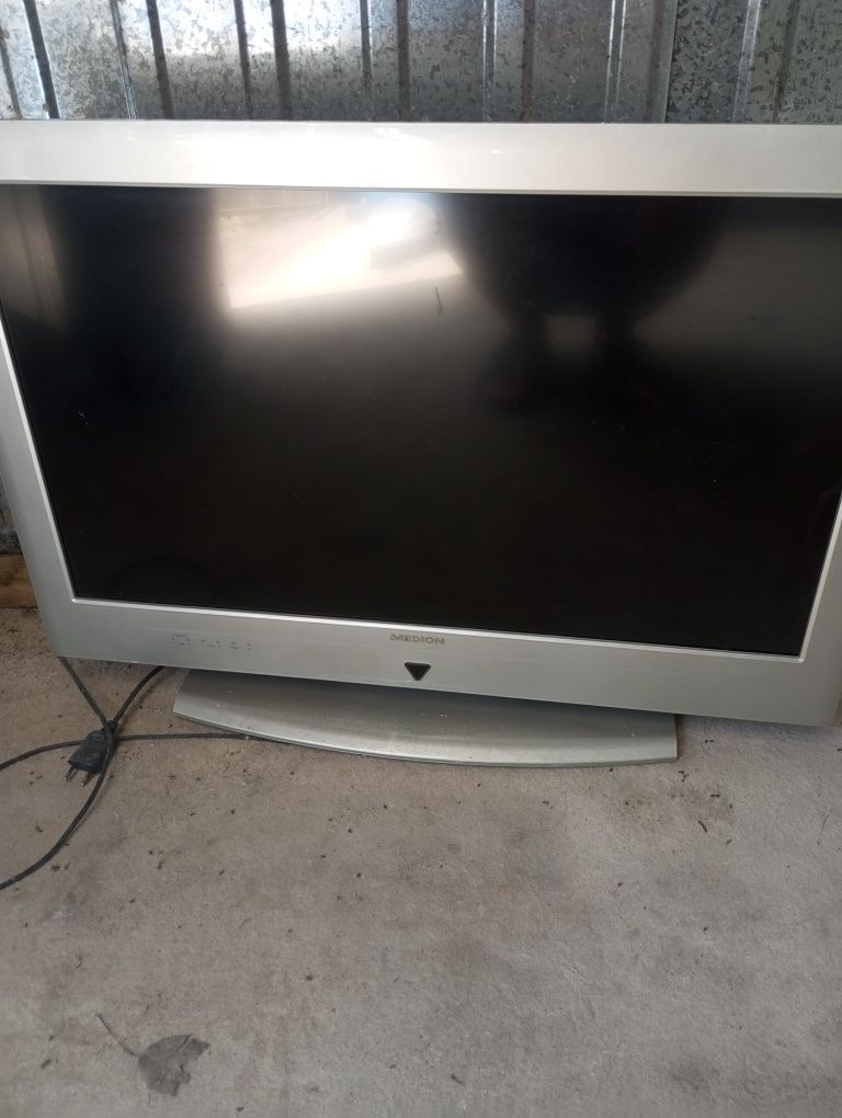Telewizor LCD Medion 32