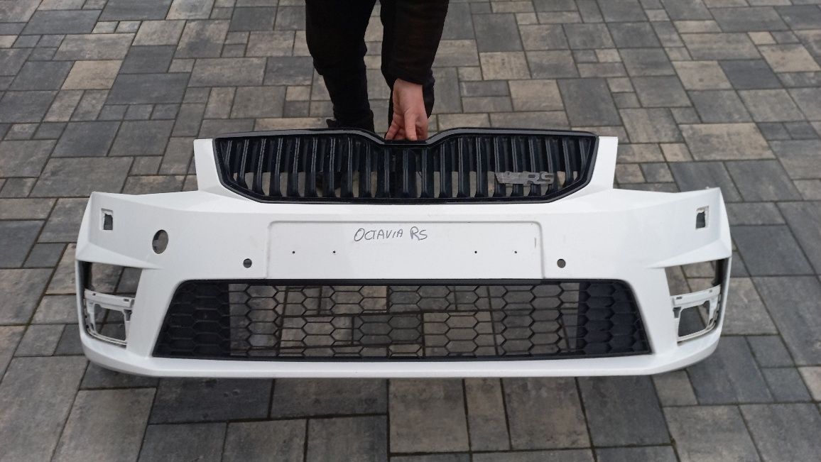 Skoda Octavia 3 lift zderzak przod lf9e przedni bialy vrs