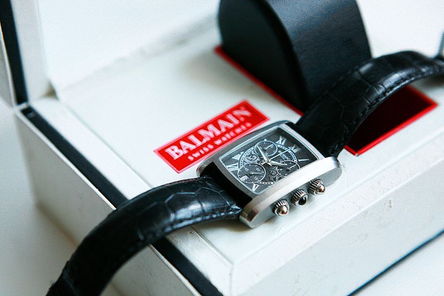 продам швейцарские часы, которые радуют- от бренда Pierre Balmain