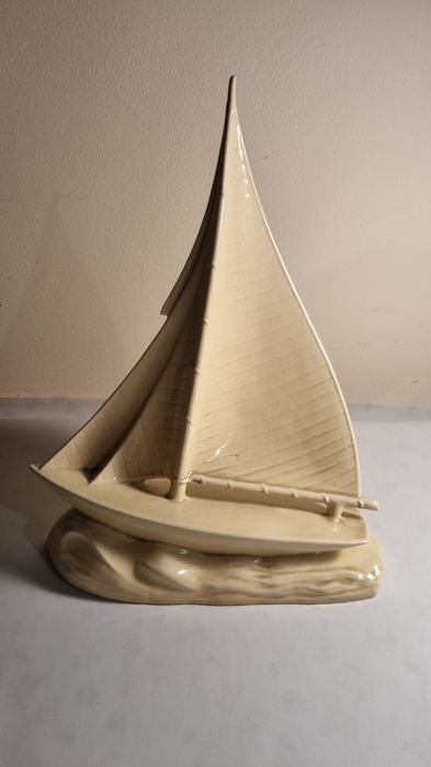 Barco à Vela Art Décô , Fábrica de Loiça de Sacavem