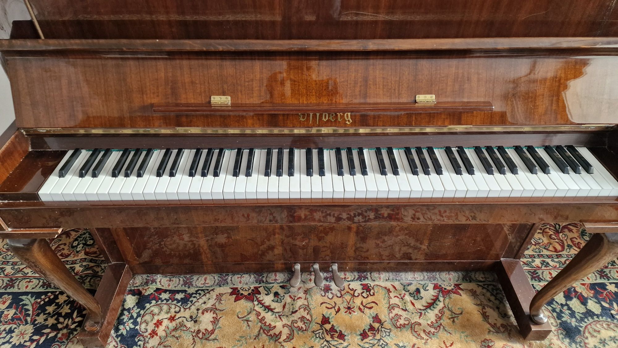Pianino Offberg używane.