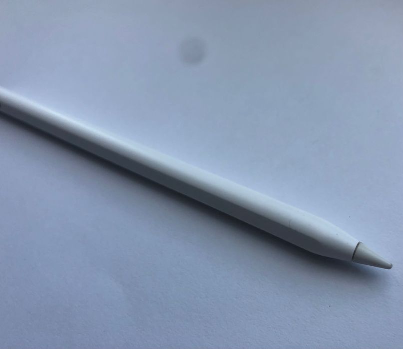 Rysik APPLE Pencil (2. generacji)