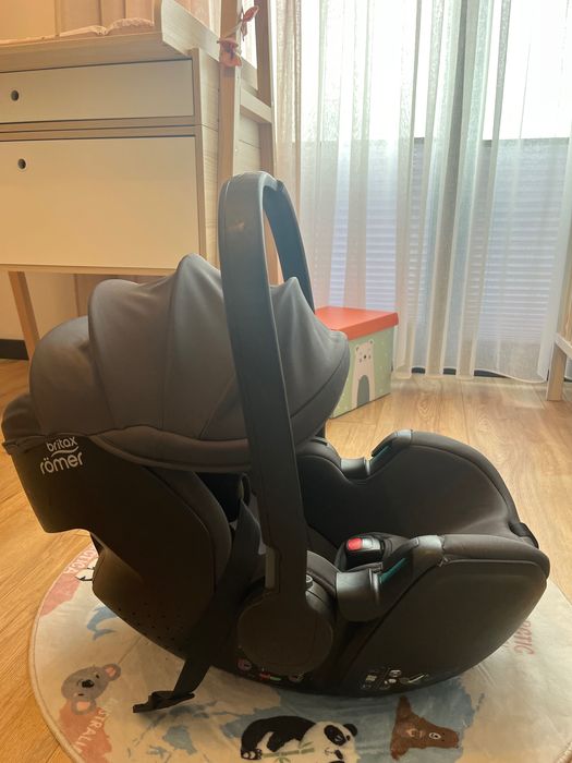 Fotelik samochodowy skorupka łupinka Britax romer BABY-SAFE 5Z2