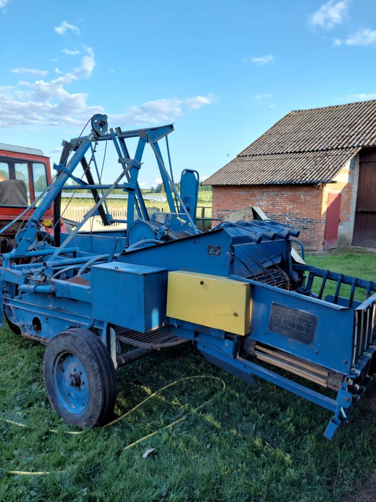 Kombajn do ziemniaków Karilk