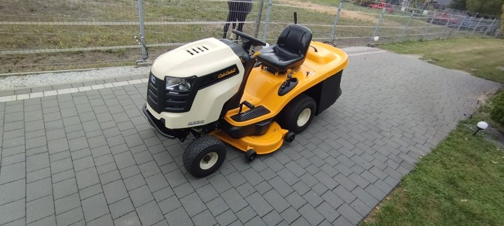 Traktorek do trawy kosiarka samojezdna traktor cub cadet