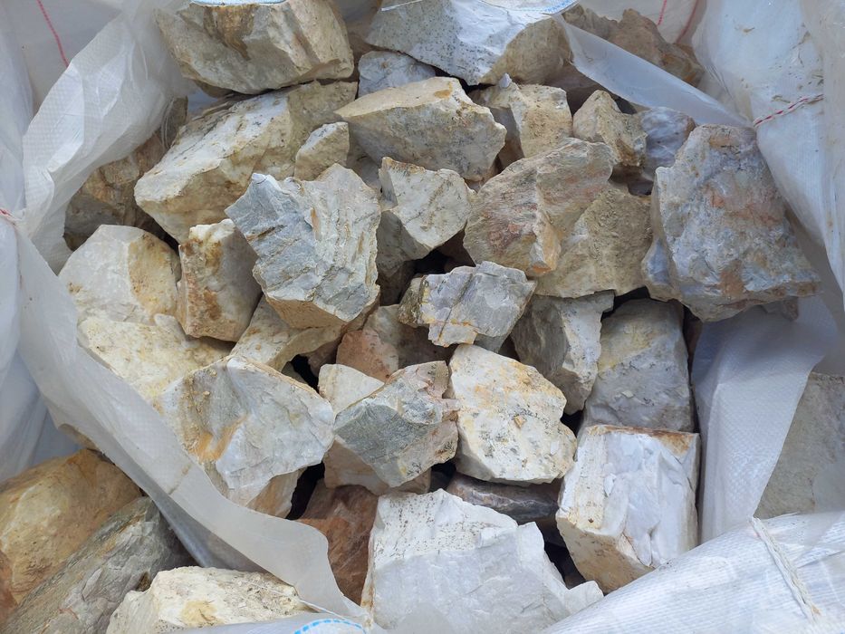 Łupek czarny do koszy gabionowych Biała Marianna kamień biały kora