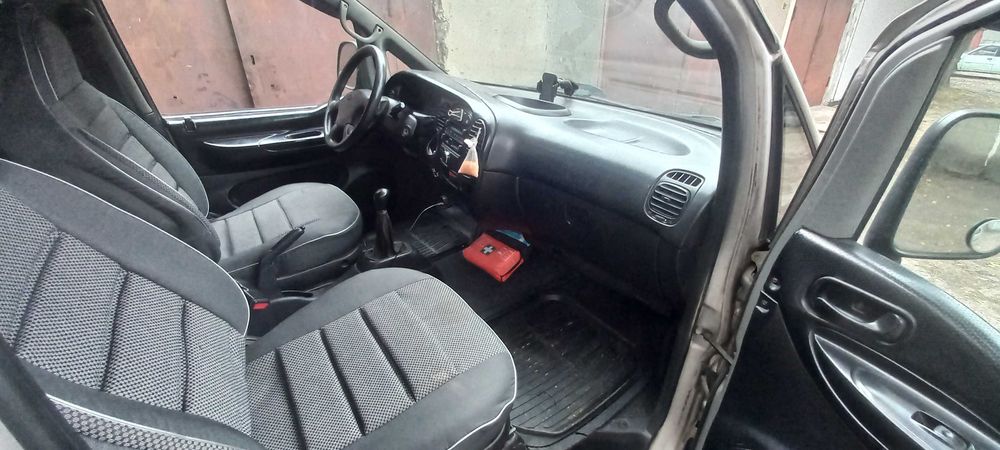 Продам HYUNDAI H200