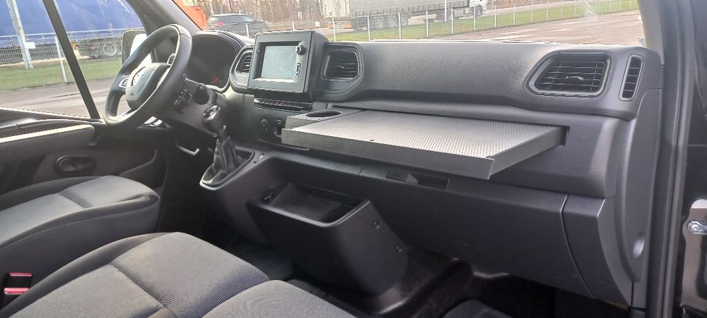 Продам  RENAULT  Master  2020р 120kw