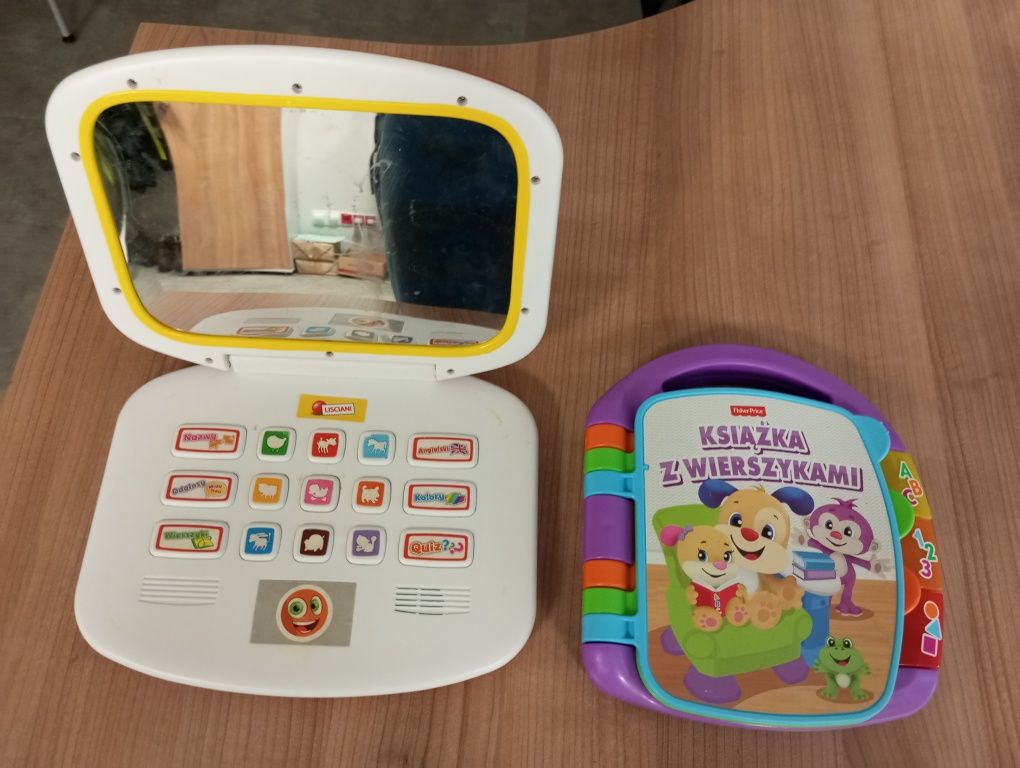 Fisher Price książka z wierszykami Lisciani laptop