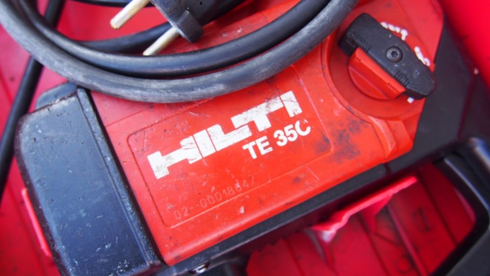 HILTI TE 35 C mlot wyburzeniowy TE35C Uszkodzony na czesci