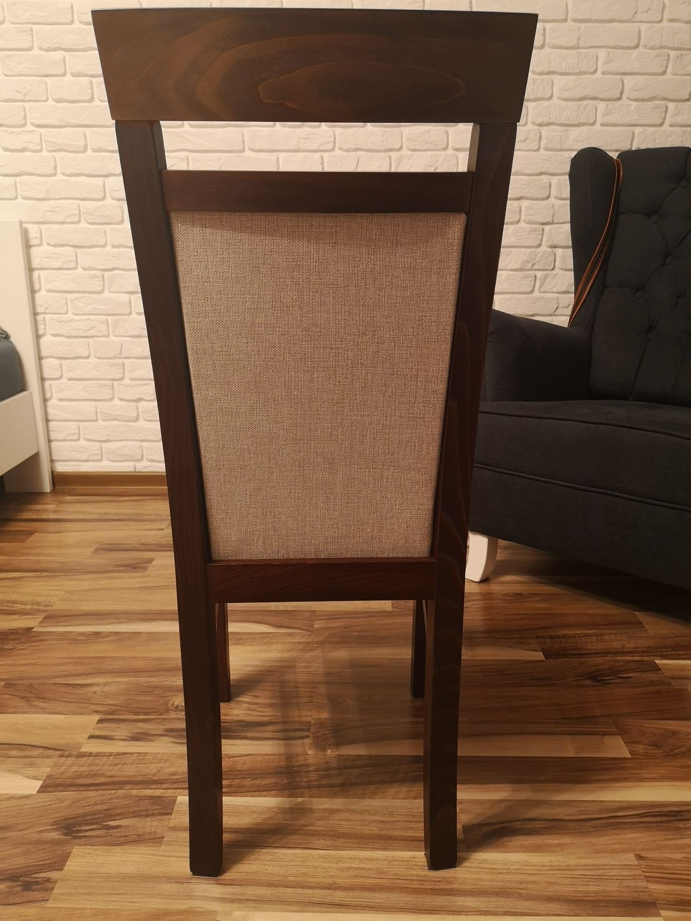 Sprzedam 6 krzeseł GERARD 2 (cena za jedno krzesło 200 zł)