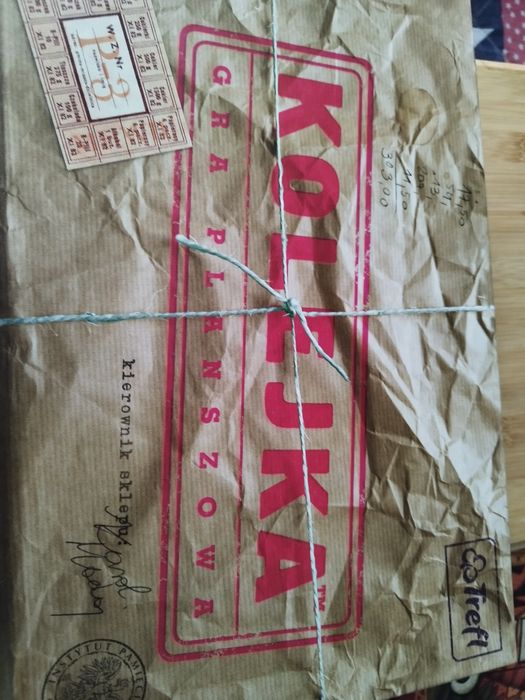 Sprzedam grę planszową kolejka