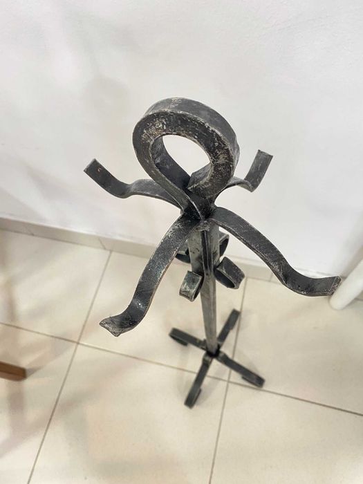 Suporte para utensílios de lareira